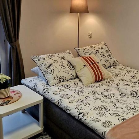 Apartament Zachodni Z Balkonem 4 Osoby 华沙 外观 照片
