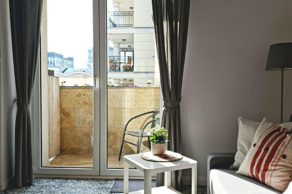 Apartament Zachodni Z Balkonem 4 Osoby 华沙 外观 照片